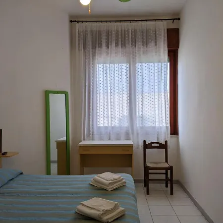 Hotel Casa Del Turista 2*