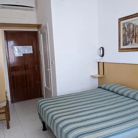 Casa Del Turista Hotel